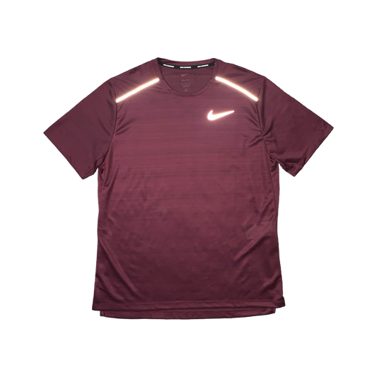 NIKE MILER 1.0 T-SHIRT - MAROON