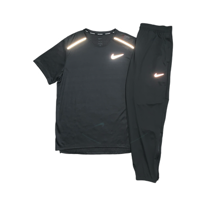 NIKE MILER 1.0 T-SHIRT & CHALLENGER PANTS - BLACK