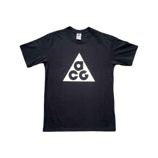 NIKE ACG GRAPHIC T-SHIRT - BLACK